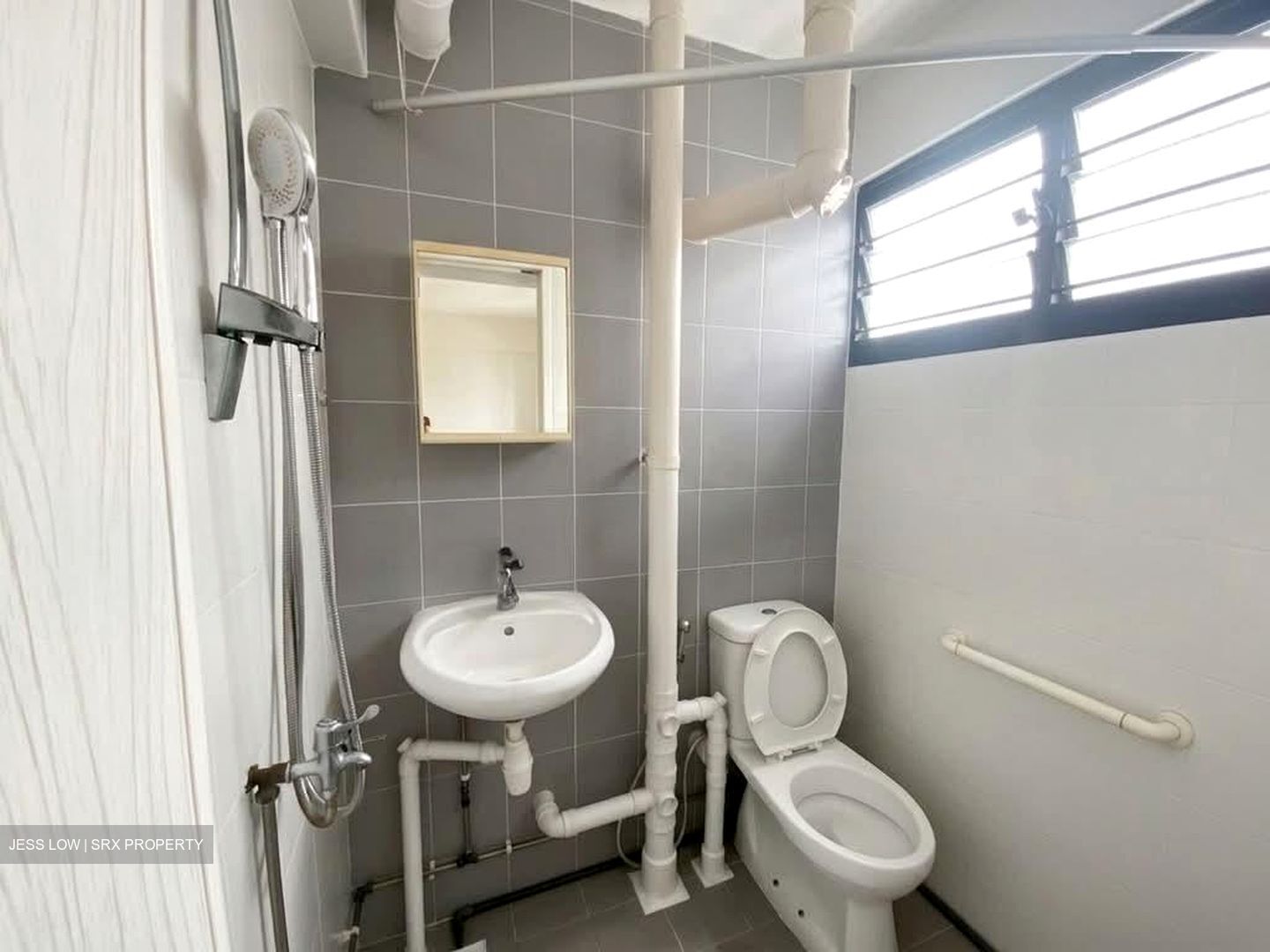 Blk 240 Gombak Gardens (Bukit Batok), HDB 3 Rooms #563942011